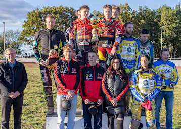 Die MSC Cloppenburg Fighters (Mitte in rot) gewannen in Wittstock