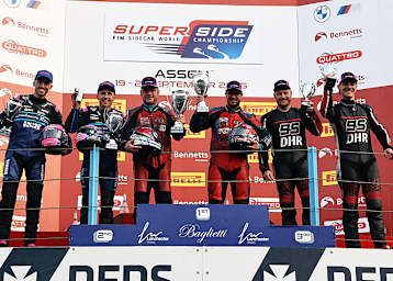 Nur strahelnde Gesichter nach dem Sprintrennen in Assen