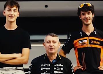 Luca Boscoscuro mit Luca Lunetta (links) und Celestino Vietti