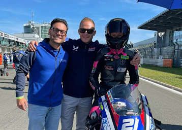 Stefan Bradl (Mitte) mit Sandro Cortese und Anina Urlaß