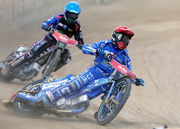 Das Duell des Jahres: Bartosz Zmarzlik (vorne) gegen Brady Kurtz