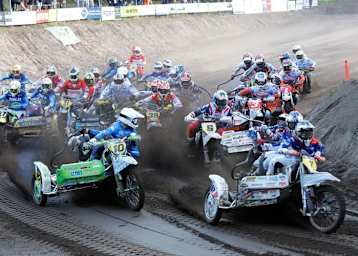 Der Schein trügt: Schon bald werden Hermans (#3) und Leferink (#1) an Wilkinson (#6), Prunier (#7) und Hendrickx (#10) vorbei preschen.