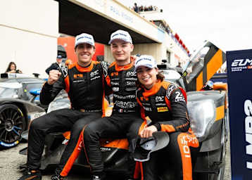 Erfolgstrio: (v. li.) Daniel Juncadella, Mathys Jaubert und Jamie Chadwick