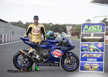 Stefano Manzi tauscht für 2026 die Yamaha R9 gegen eine R1 ein