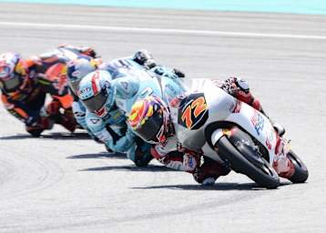 Honda-Pilot Taiyo Furusato steuert seinem ersten Moto3-Triumph entgegen