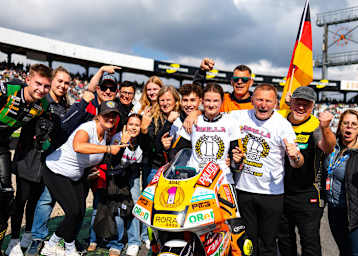 Party im Team Freudenberg mit Smilla Göttlich