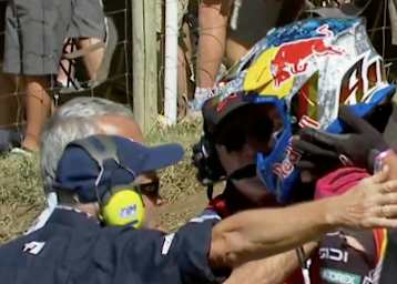 Simon Längenfelder nach seinem Crash in Crawfordsville