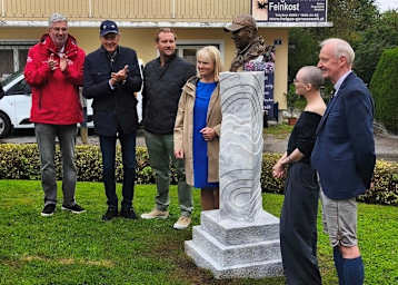 LGP-Organisationschef Joachim Althammer, Hans-Joachim Stuck, Lukas Lauda, Daniela Rosenegger, Selina Kolm und Projektleiter Gerhard Renz (v.l.)