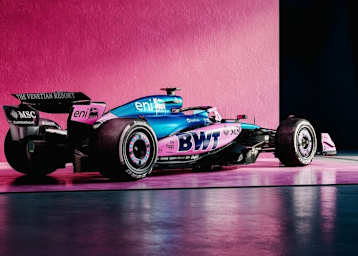 Die Lackierung der Dienstautos von Pierre Gasly und Franco Colapinto wurde angepasst