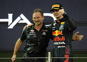 Christian Horner in Abu Dhabi 2021 mit Max Verstappen