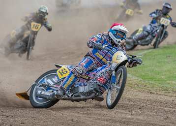 Der Niederländer Jannick de Jong startet in Roden mit einer Wildcard