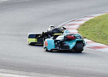 Da lagen Schlosser/Fries noch vor den späteren Siegern Ellis/Clement