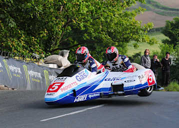 2010: Klaus Klaffenböck/Dan Sayle bei ihrer Fahrt zum TT-Sieg