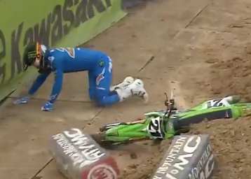 Jason Anderson stürzte mit 2 gebrochenen Halswirbeln im Vorlauf erneut