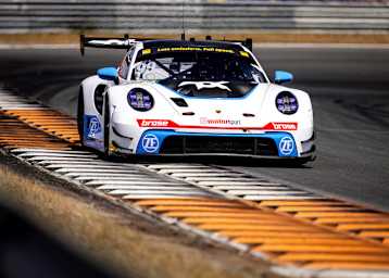  Marvin Dienst nimmt in der zweiten Saisonhälfte im zweiten Toksport WRT Porsche Platz