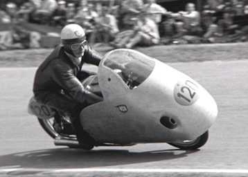 NSU-Pilot Werner Haas 1954 auf der Solitude