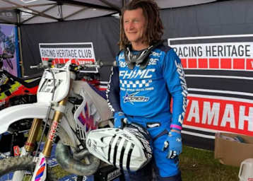 Alessio Chiodi steuerte eine 1993er-Yamaha im aufgefrischten Look