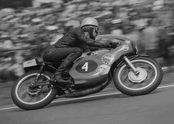 Börje Jansson auf der Maico 125 auf dem Sachsenring 1972: Erster GP-Sieg für die deutsche Marke