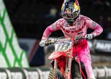 Jett Lawrence dominierte den Samstag in Paris