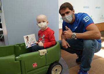 Pietro Fittipaldi sagte nach seinem Besuch im Kinderkrankenhaus: «Dieser Tag wird mir noch lange in Erinnerung bleiben»