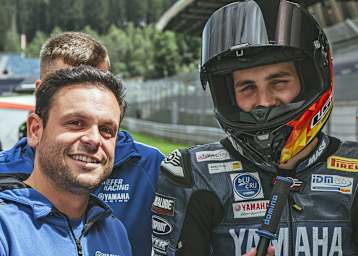 Marvin Siebdrath (re.) wird auch von Sandro Cortese unterstützt