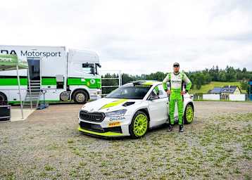 Andreas Mikkelsen und der Skoda Fabia RS Rally2