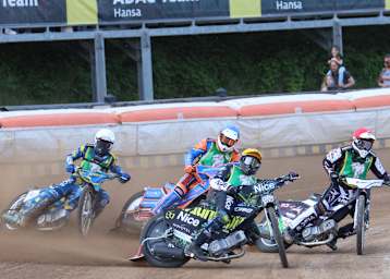 Antonio Lindbäck (gelb) wurde zum Sieger erklärt