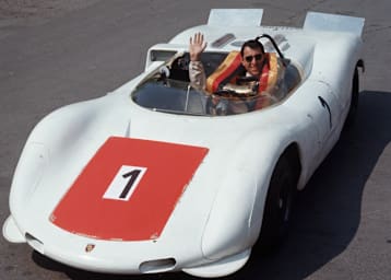 Gerhard Mitter gehörte jahrelang zur Werksmannschaft von Porsche