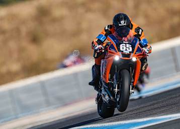 Daniel Rubin bleibt bei Motobox Kremer