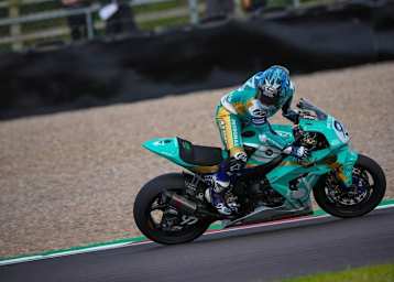 Die Gegner der Petronas-Piloten kommen meistens von hinten – zur Überrundung