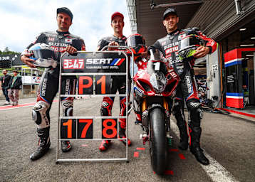 Masson, Linfoot, Black – Pole-Position in Spa-Francorchamps