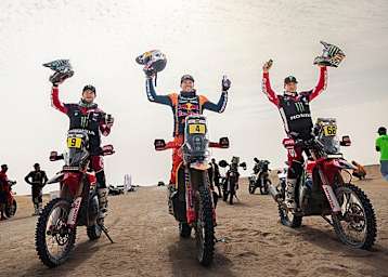 Ricky Brabec, Daniel Sanders und Tosha Schareina (v.l.)