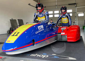 Markus Venus und Ondra Sedlacek vor dem Start in Brünn
