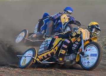 Wie hier in Uithuizen werden Venus/Eibl (11) und Brandhofer/Mollema (9) in Pfarrkirchen um den Titel kämpfen