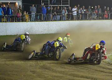 B-Finale Runde 1: Meier/Siebert vor Brandhofer/Mollema, Detz/Portijk und Godden/Smith