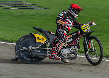 Kenneth Kruse Hansen mit seiner Startnummer 333