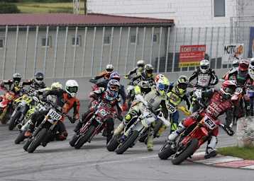 SM-ÖM in Fuglau: Suranyi (198), Bauer (69), Buschberger (7) und Sitniansky (121)