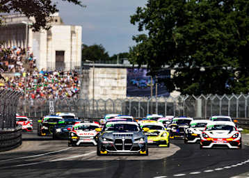 Gabriele Piana und Michael Schrey bestimmen weiterhin die ADAC GT4 Germany