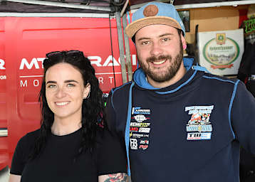 David Datzer (re.) mit Kristýna Jakesch, die er dieses Jahr unter seine Fittiche genommen hat