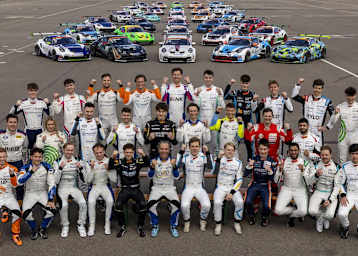 Großes Teilnehmerfeld im Porsche Sixt Carrera Cup Deutschland