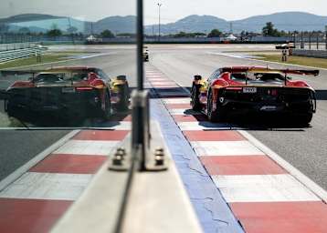 Ferrari zeigt der Konkurrenz das Heck!