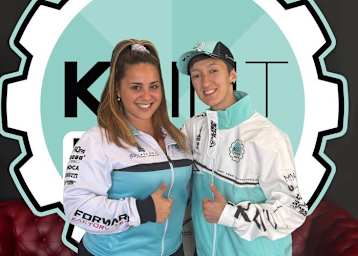 Roberta Ponziani (re) tritt in der WorldWCR 2025 mit Forward Racing an