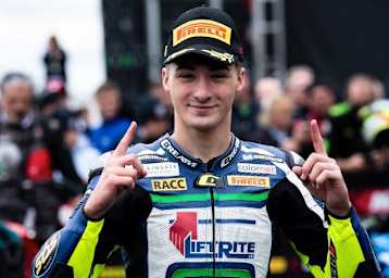 Daniel Mogeda mauserte sich in Assen mit zwei Siegen zum Titelanwärter