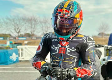 Ayumu Sasaki hat das Training aufgenommen