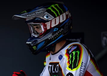 Thibault Benistant fällt mit einem Halswirbelbruch aus