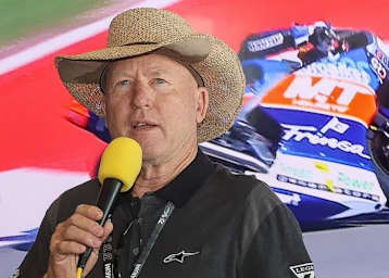 Kenny Roberts ist im Fahrerlager zurück