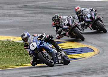 Jake Gagne vor Cameron Beaubier und JD Beach