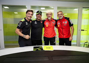 Sind sich einig: VR46 Racing erhält eine Werks-Desmosedici GP25