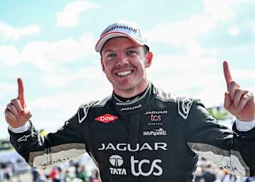Nick Cassidy gewann den ersten Formel-E-Lauf in Berlin und beendete das zweite Kräftemessen auf Platz 2