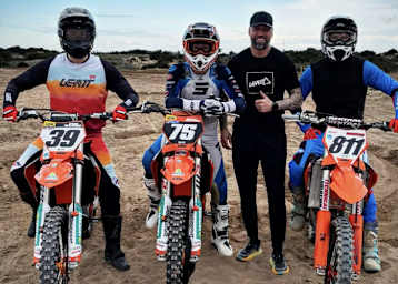 Marc de Reuver trainiert mit seinen 3 Schützlingen auf Sardinien